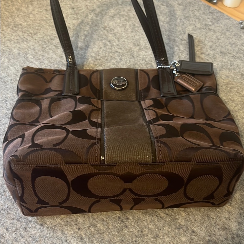 Coach Brown Signature Tote Bag like new